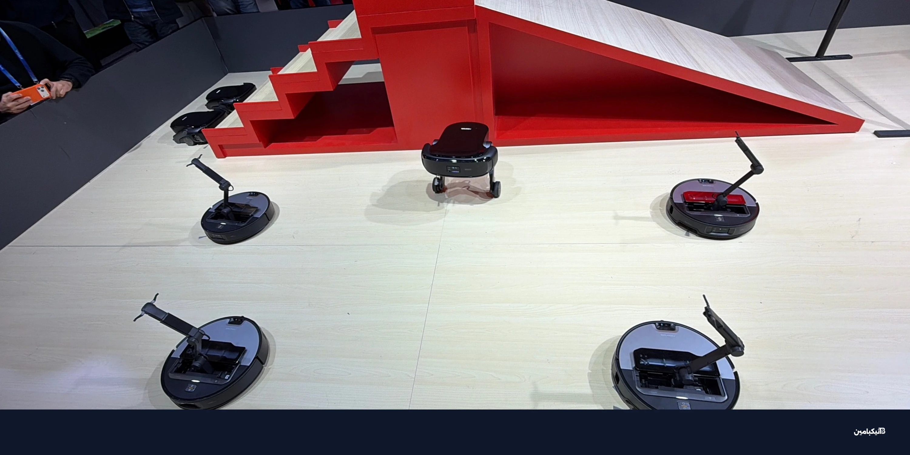 روبوروك Saros Rover: robot vacuum يصعد الدرج للمرة الأولى