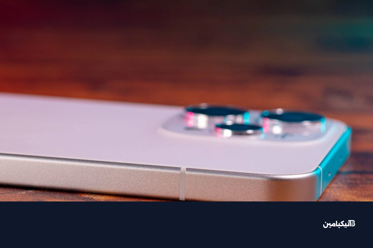 ملمس الزجاج الخلفي لهاتف أوبو Reno15