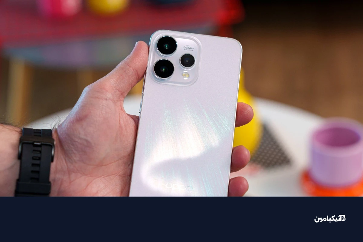 تصميم الكاميرا الخلفية في أوبو Reno15