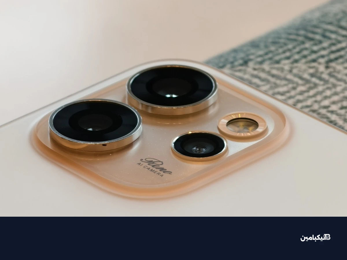 تفاصيل النمط اللامع ووحدة الكاميرا في أوبو رينو15 برو