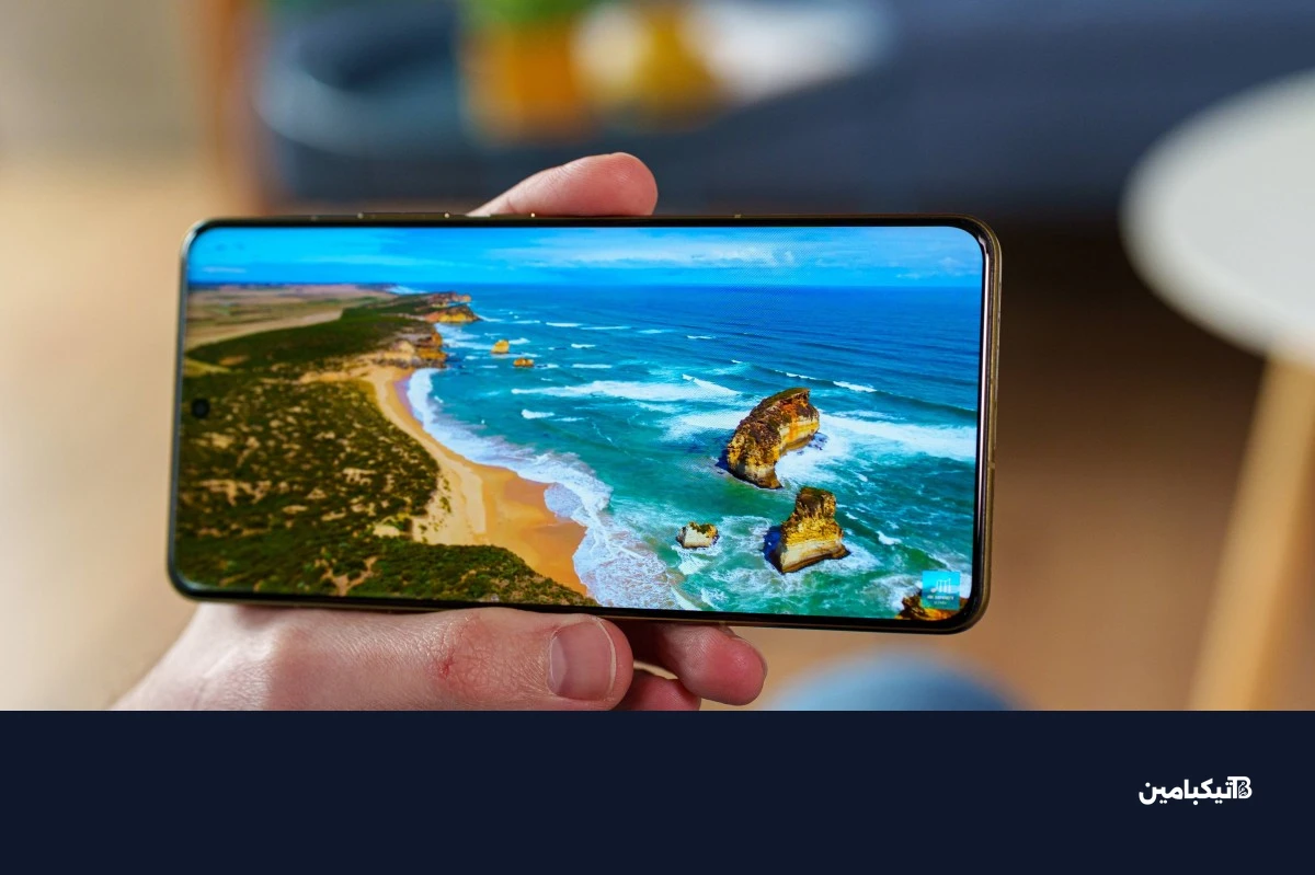 شاشة موتورولا Signature