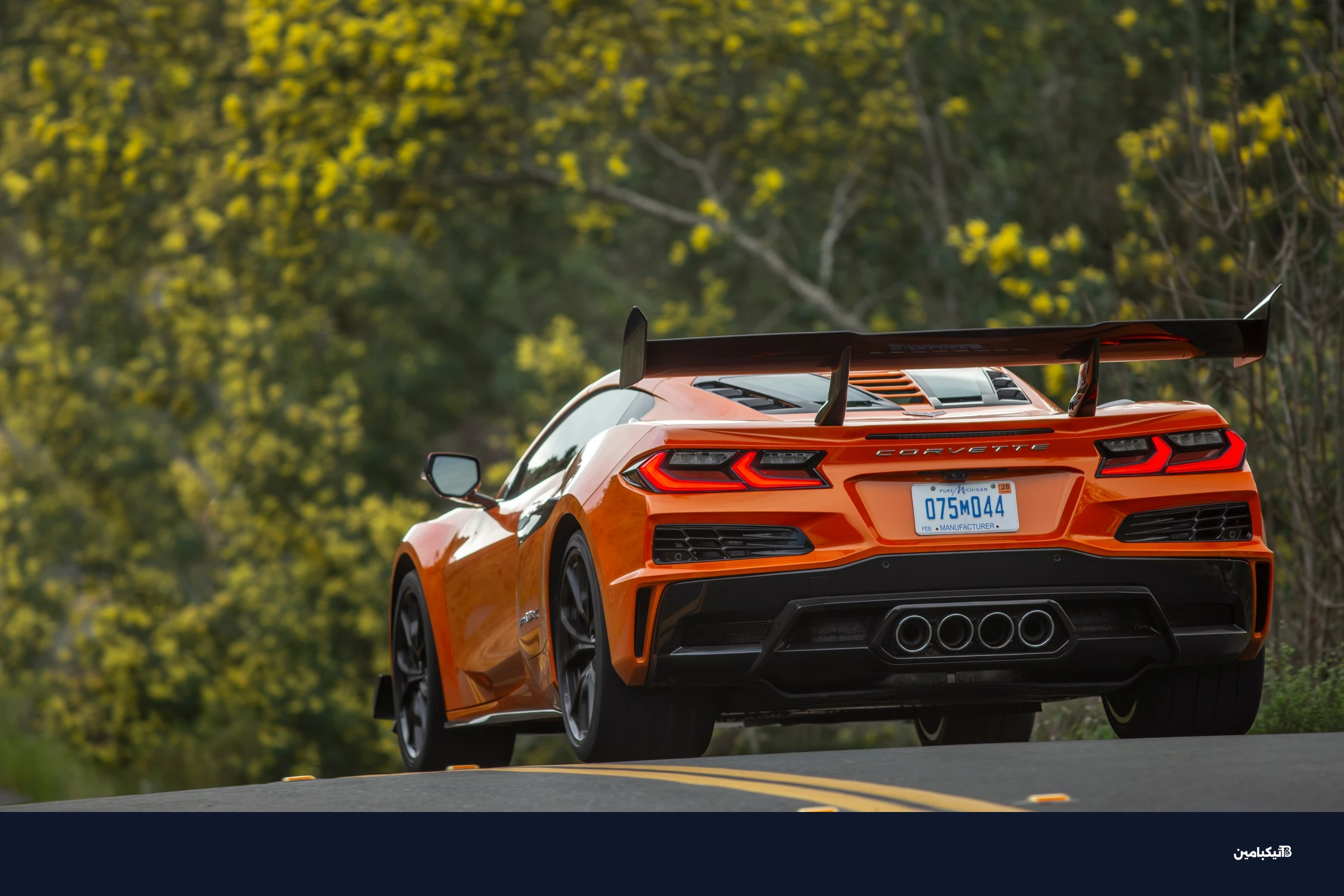 كورفيت ZR1X الهجينة من الداخل