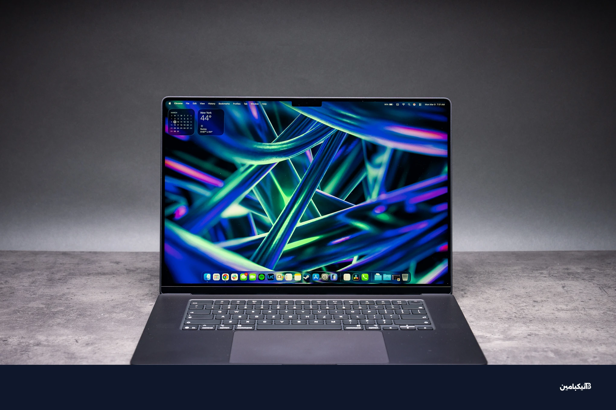 تصميم ماك بوك برو