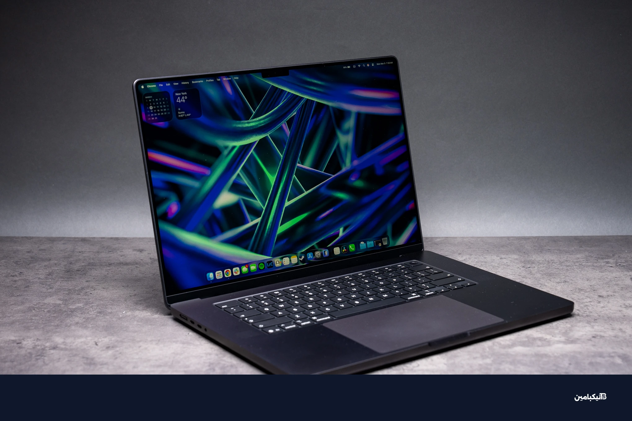 جهاز ماك بوك برو M5 ماكس الجديد