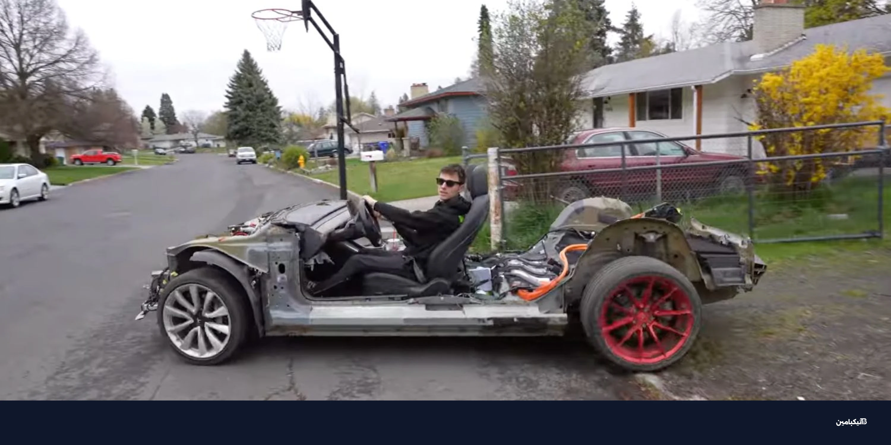 كيف نجا سائق تسلا موديل X في أتاكاما باستخدام الشحن الشمسي؟