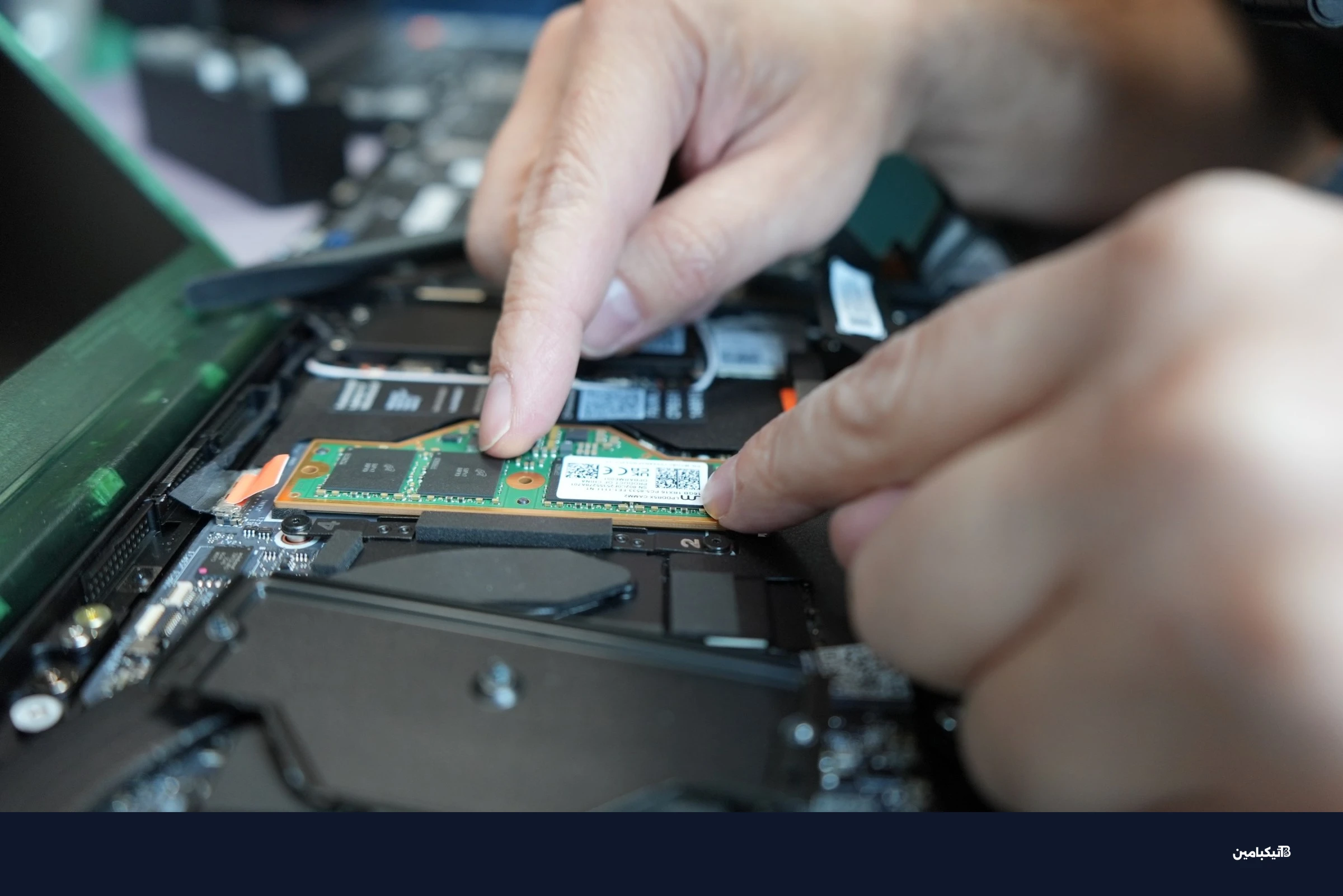 إزالة وحدة الذاكرة من الجهاز