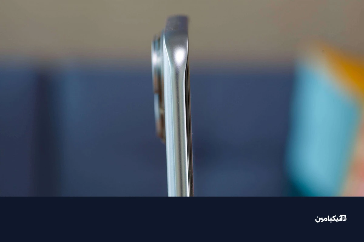 شاشة أموليد المنحنية في هاتف تيكنو بوفا كيرف 2