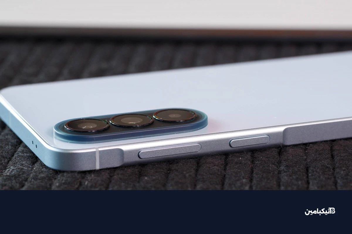 أزرار التحكم الجانبية في سامسونج Galaxy A57