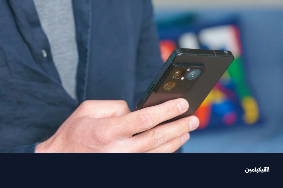 مسكة هاتف سوني Xperia 1 VIII