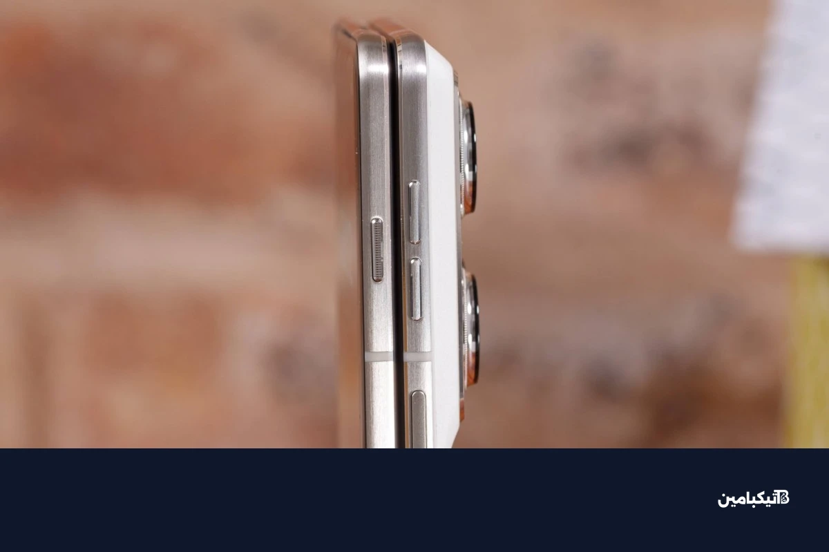 إطار موتورولا Razr Fold الجانبي